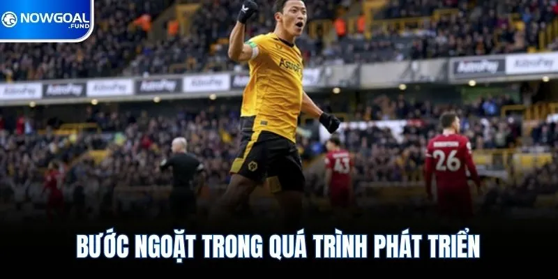 Hwang Hee-Chan - Từ Bóng Đá Hàn Quốc Đến Ngoại Hạng Anh 2 Bước ngoặt trong quá trình phát triển